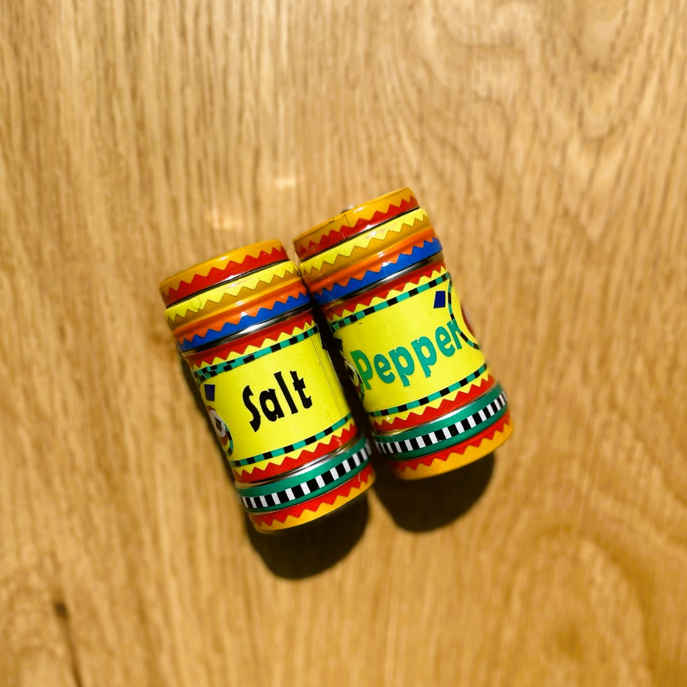 Chamakpatti Salt And Pepper Shakers - Truck'r