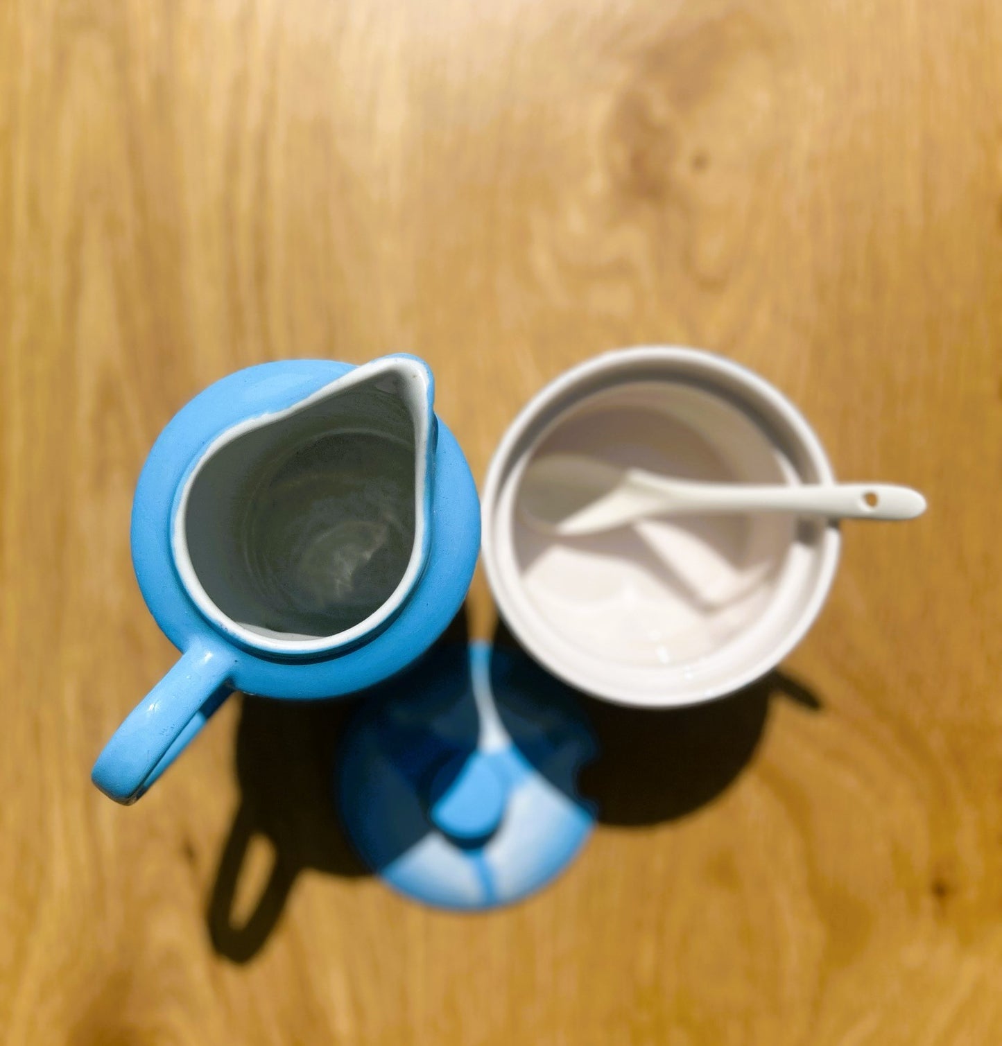 Handpainted Milk And Sugar Pot - Truck'r