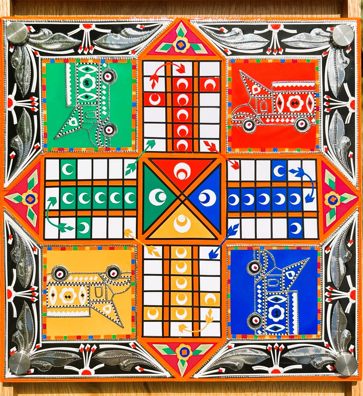 Handmade Truck Art Ludo - Truck'r