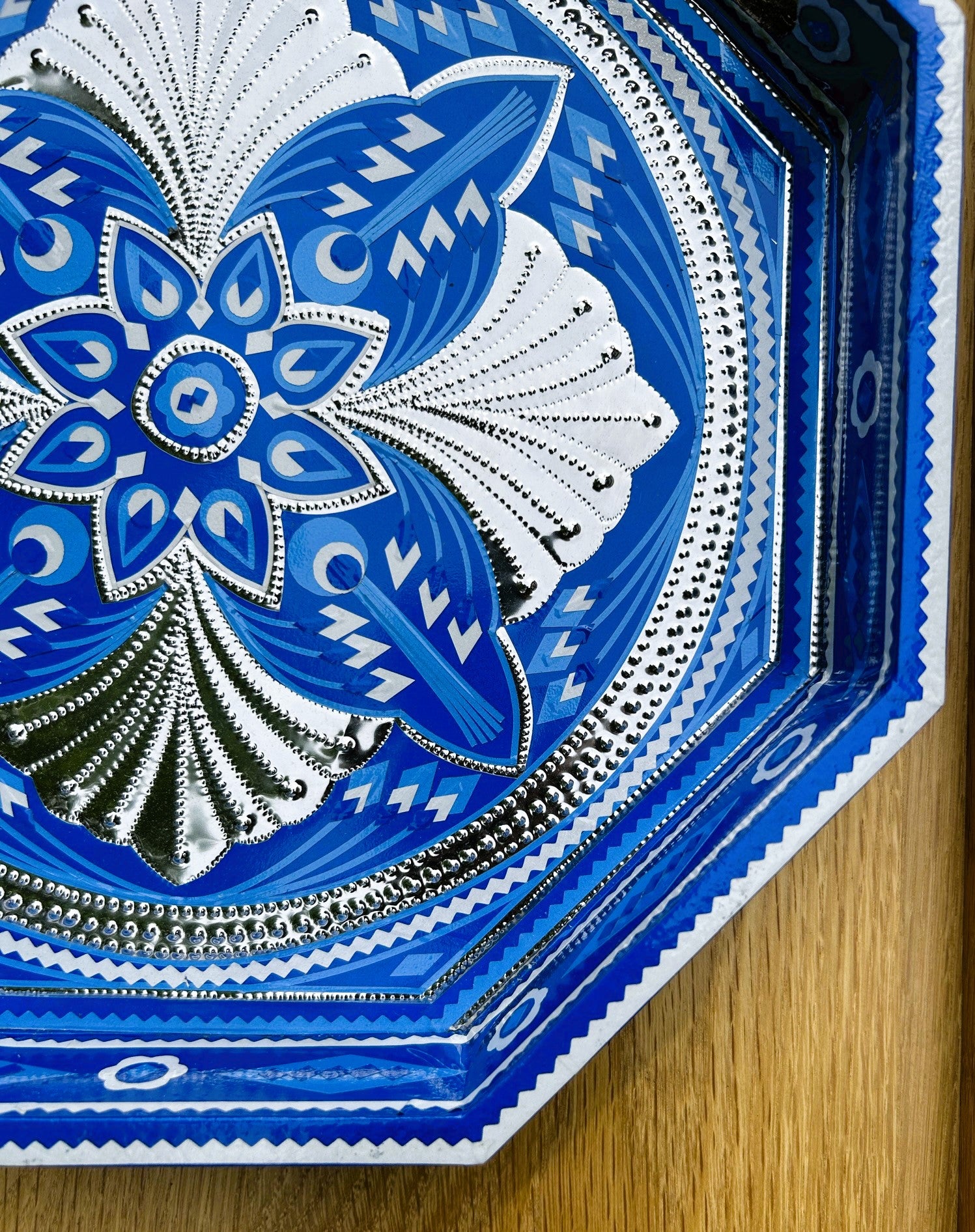 Octagon Chamak Patti Tray (Blue) - Truck'r